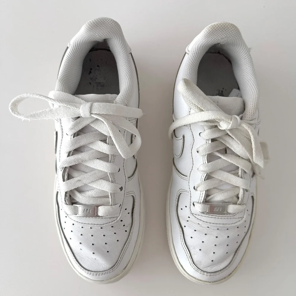 Nike Air Force 1 Low Kids White Leather Sneakers Shoes Size 5.5‎ Youth